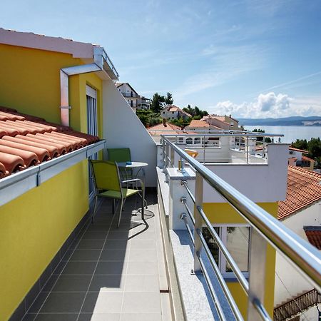 Nemira Sunny Apartments Omiš Kamer foto