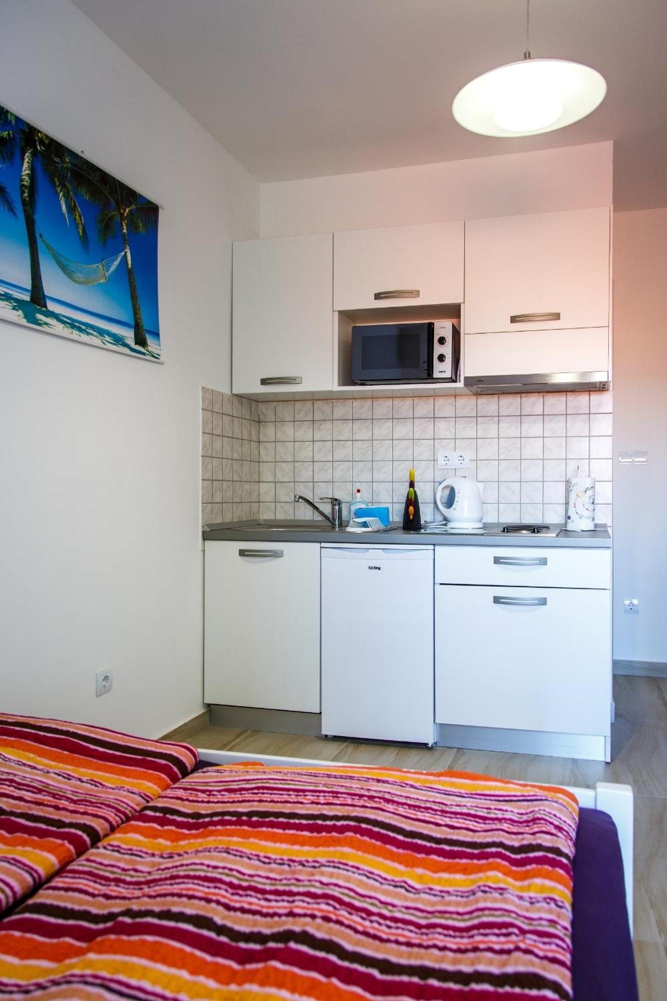 Nemira Sunny Apartments Omiš Kamer foto
