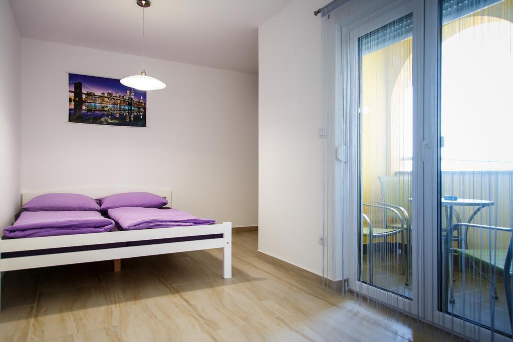 Nemira Sunny Apartments Omiš Kamer foto