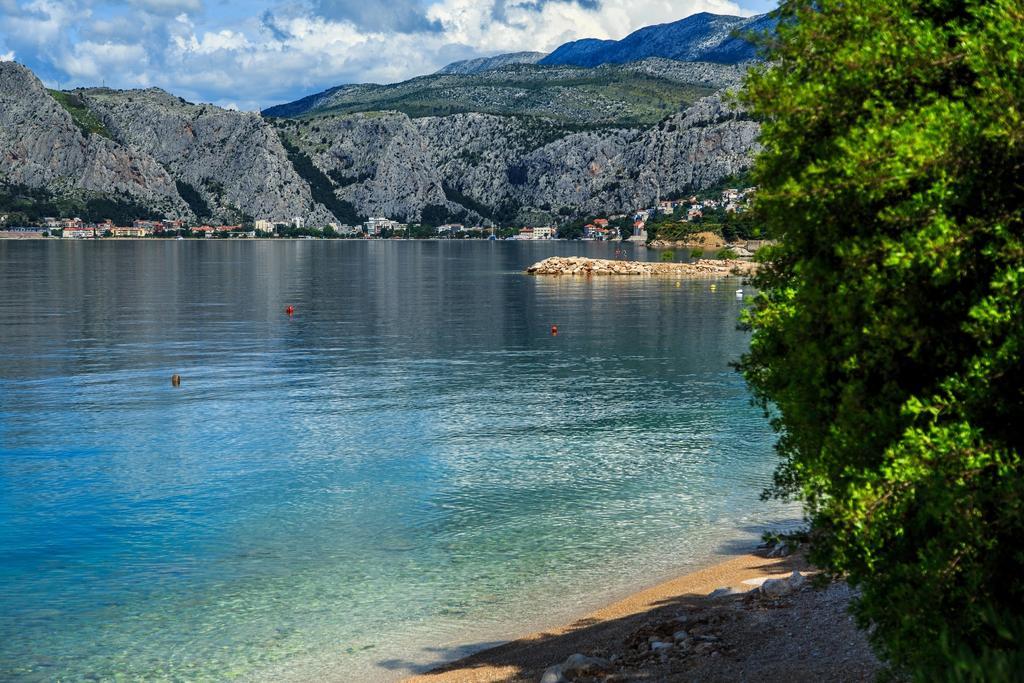Nemira Sunny Apartments Omiš Buitenkant foto
